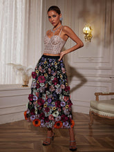 Load image into Gallery viewer, Amory Flower Embroidered Skirt In Black
