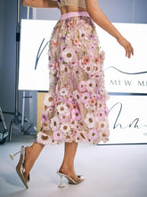 Load image into Gallery viewer, Amory Flower Embroidered Skirt In Pink
