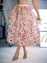 Load image into Gallery viewer, Amory Flower Embroidered Skirt In Pink
