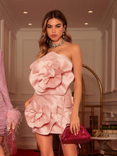 Load image into Gallery viewer, Anwen Strapless Flower Mini Dress In Blush

