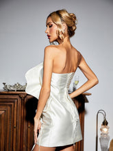 Load image into Gallery viewer, Anwen Strapless Mini Dress
