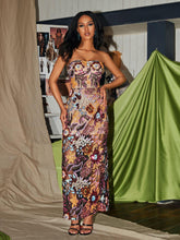 Load image into Gallery viewer, Saige StraplessFlower Embroidered Sequin Dress
