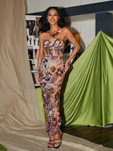 Load image into Gallery viewer, Saige StraplessFlower Embroidered Sequin Dress
