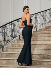 Load image into Gallery viewer, Aroa Crystal Mermaid Bandage Dress
