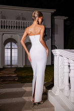 Load image into Gallery viewer, Arushi Strapless Flower Bandage Dress

