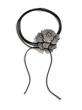 Load image into Gallery viewer, Camellia Black Crystal Flower Choker
