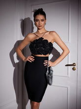 Load image into Gallery viewer, Chesley Halterneck Flower Top
