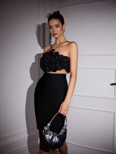 Load image into Gallery viewer, Chesley Halterneck Flower Top
