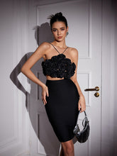 Load image into Gallery viewer, Chesley Halterneck Flower Top
