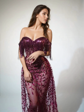 Load image into Gallery viewer, Codruta Strapless Leafy Fringe Maxi Dress In Wine

