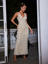 Load image into Gallery viewer, Felio V Neck Flower Maxi Dress

