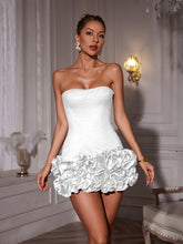 Load image into Gallery viewer, Hiroshi Strapless Flower Mini Dress In White
