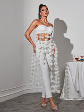 Load image into Gallery viewer, Kevon Halterneck Flower Pants Set
