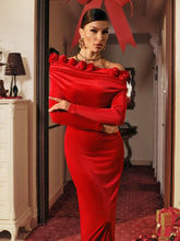 Load image into Gallery viewer, Linus Flower Velvet Maxi Dress

