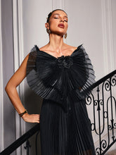 Load image into Gallery viewer, Olwen Spaghetti Bow Flower Ruched Dress
