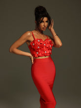 Load image into Gallery viewer, Revonda Spaghetti Flower Top
