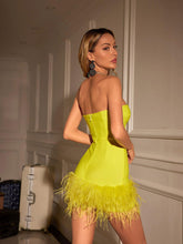 Load image into Gallery viewer, Veer Strapless Feather Bandage Dress In Yellow
