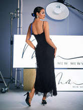 Load image into Gallery viewer, Waylen Spaghetti Flower Lace Dress

